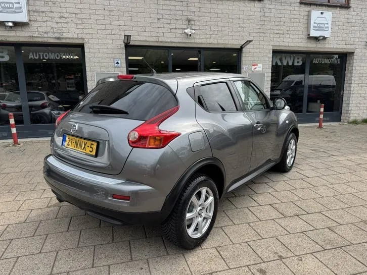 Nissan Juke 2010 photo 3