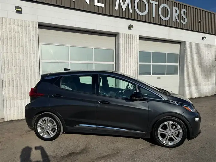 Chevrolet Bolt 2021 photo 2
