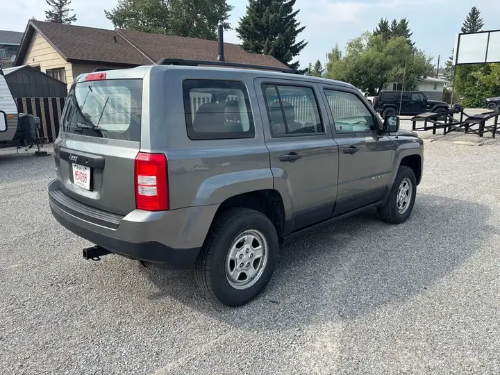 Jeep Patriot 2012 photo 3