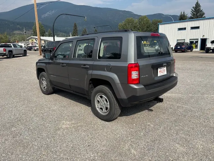 Jeep Patriot 2012 photo 4