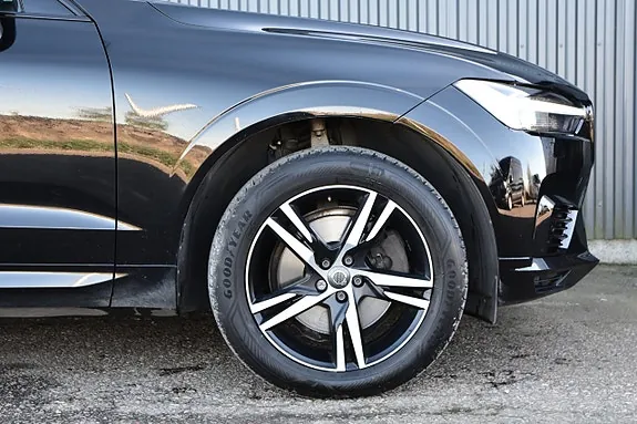 Volvo Xc60 2021 photo 4