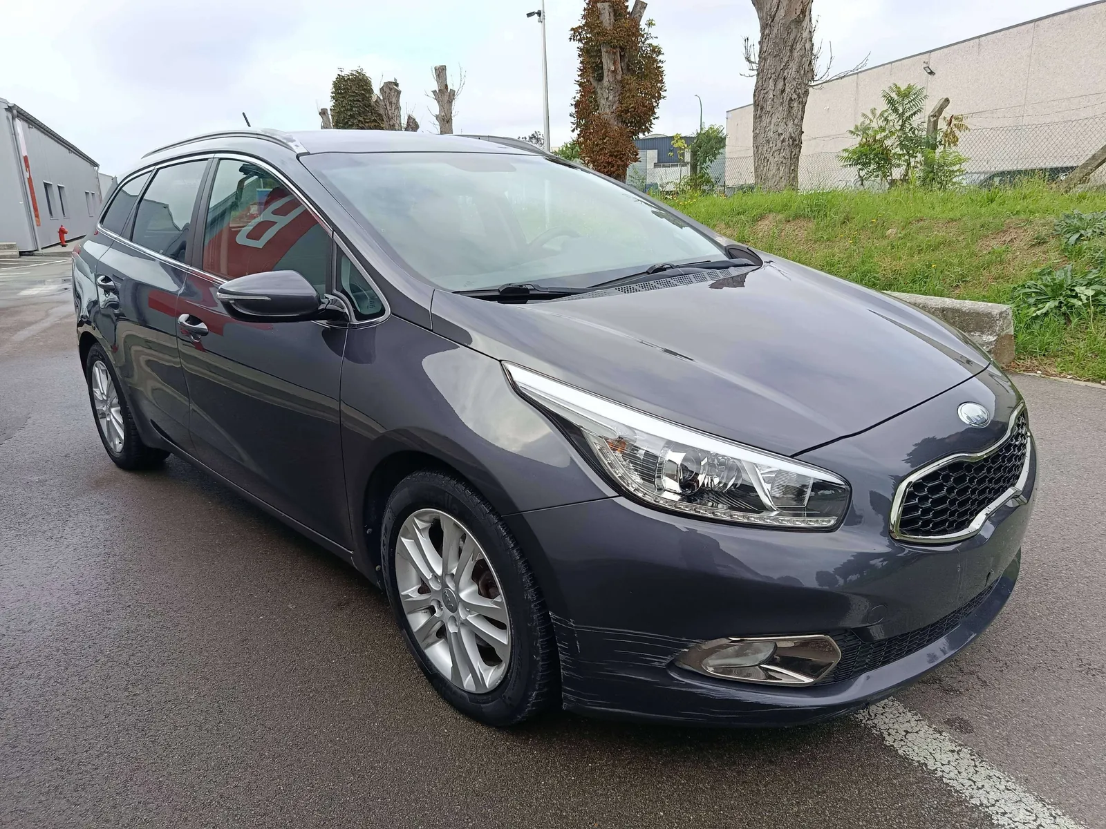 Kia Ceed 2013 photo 2