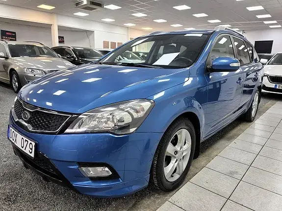 Kia Ceed 2012 photo 2