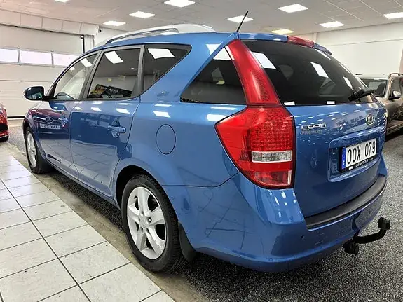 Kia Ceed 2012 photo 4