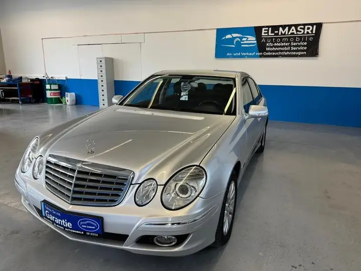 Mercedes-Benz E 280