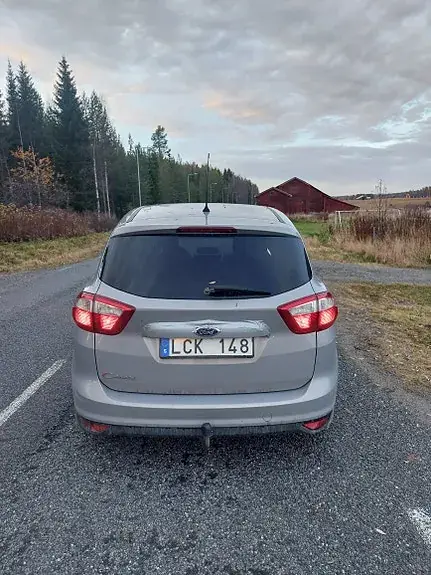 Ford C-Max 2011 photo 4