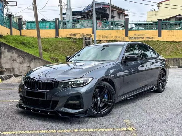 BMW 330I