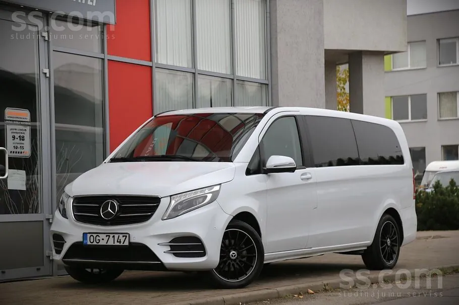Mercedes-Benz V220