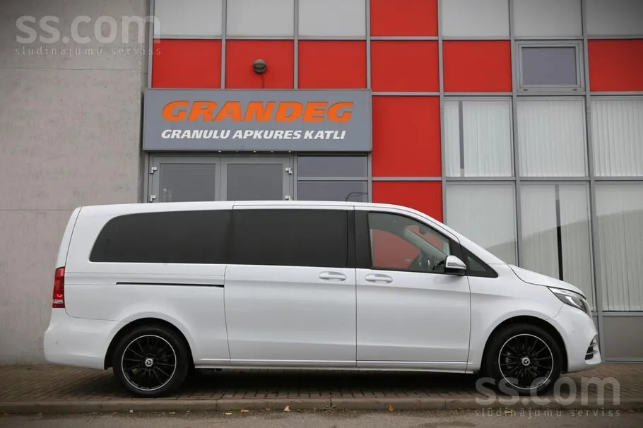 Mercedes-Benz V220 2019 photo 3