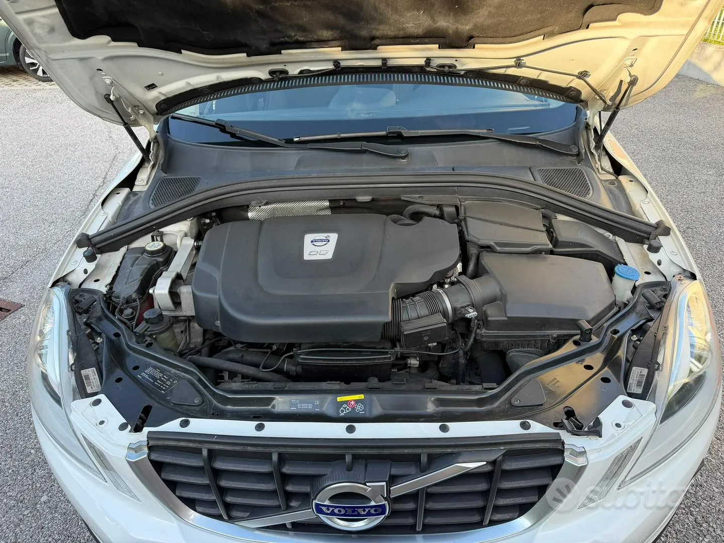 Volvo Xc60 2010 photo 2