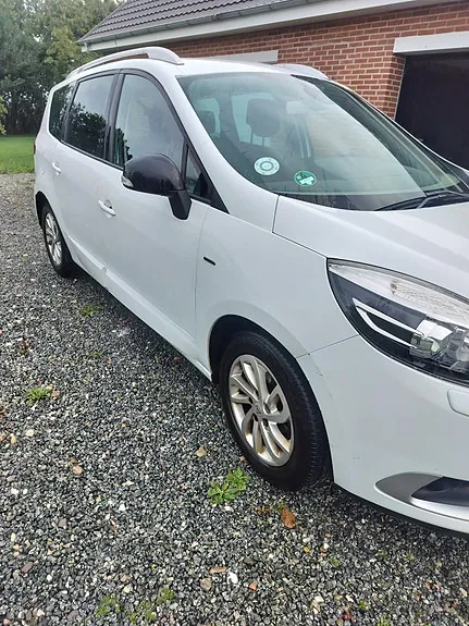 Renault Grand Scenic Iii 2016 photo 2