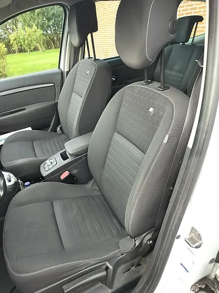 Renault Grand Scenic Iii 2016 photo 5