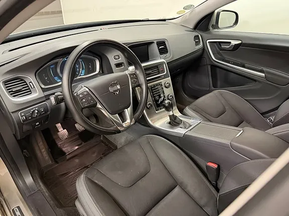 Volvo V60 2014 photo 4