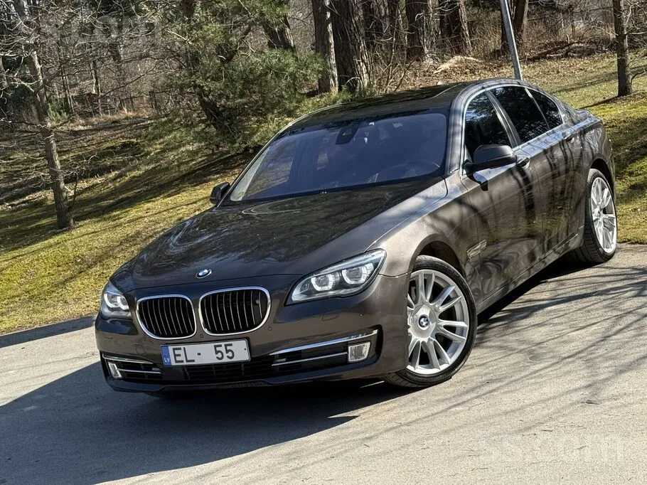 BMW 750