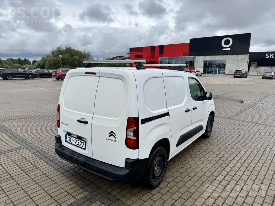 Citroen Berlingo 2021 photo 3
