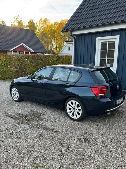 BMW 116D 2012 photo 4