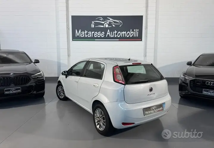Fiat Punto 2012 photo 3