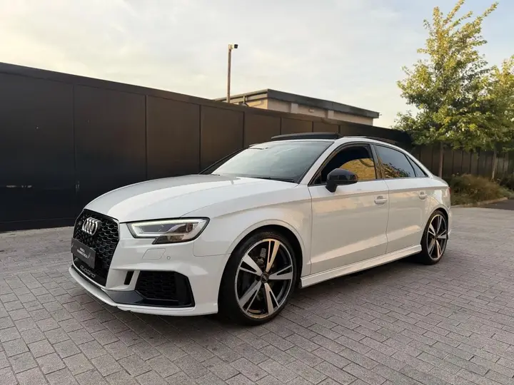 Audi Rs3 2017 photo 5