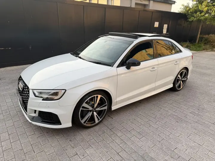 Audi Rs3 2017 photo 4