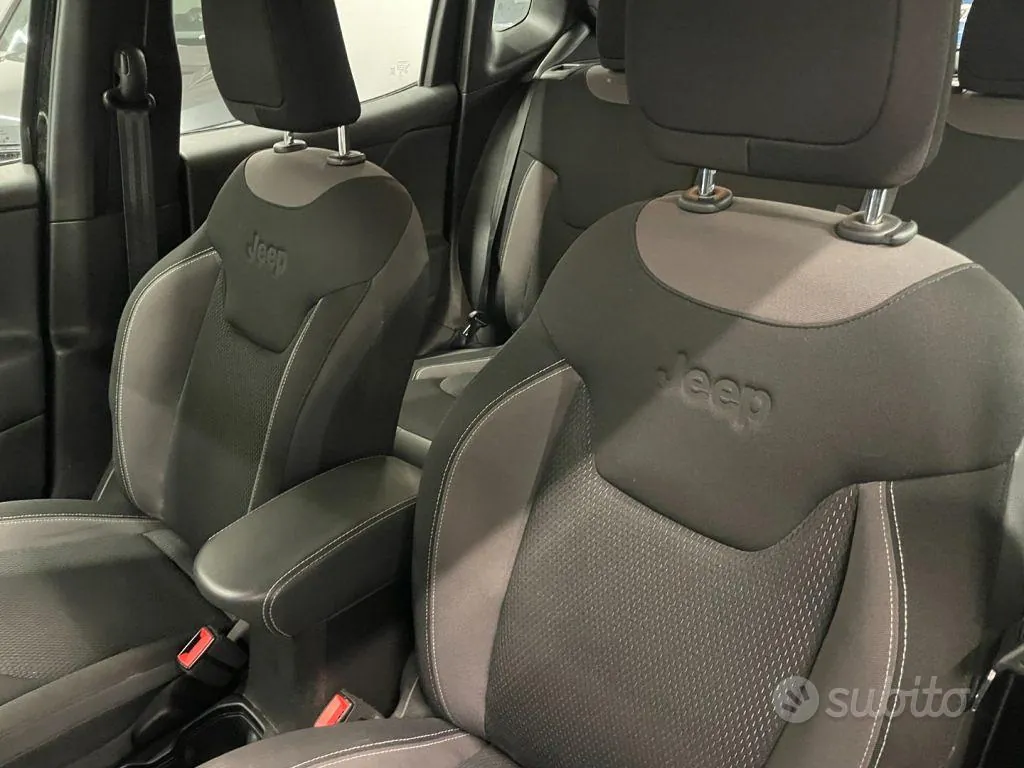 Jeep Renegade 2022 photo 5