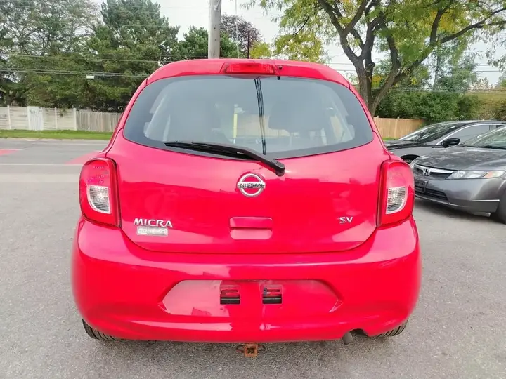 Nissan Micra 2016 photo 4
