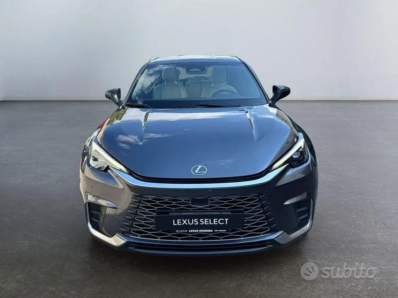 Lexus Lbx 2024 photo 2