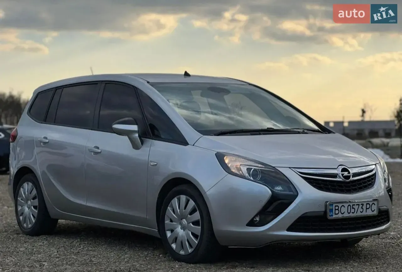 Opel Zafira 2015 photo 3