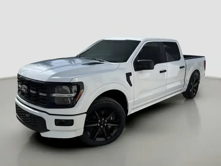 Ford F-150 2026 photo 2