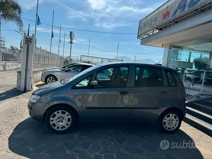 Fiat Idea 2007 photo 4