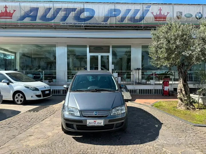 Fiat Idea 2007 photo 2
