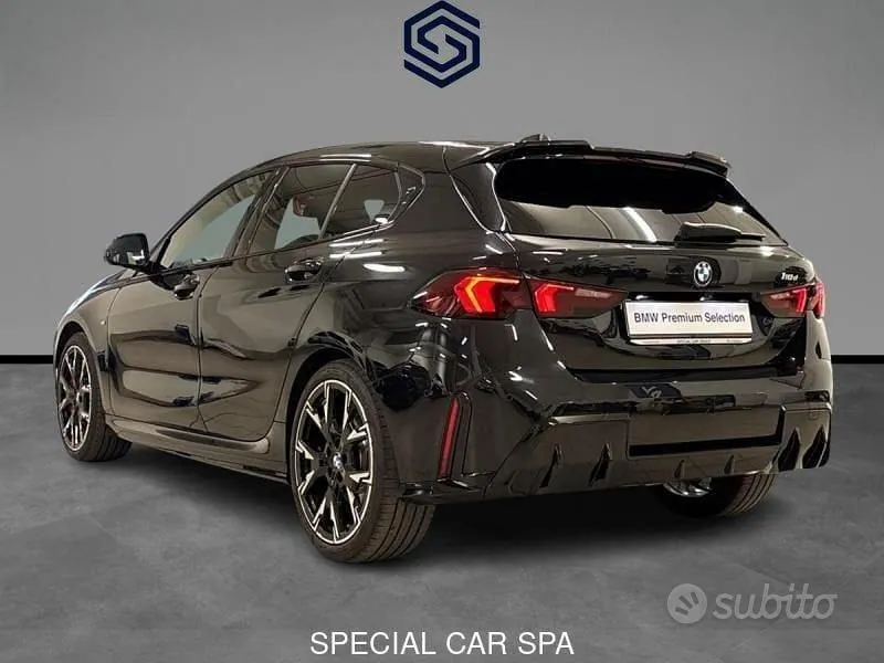 BMW 1 Series 2025 photo 3
