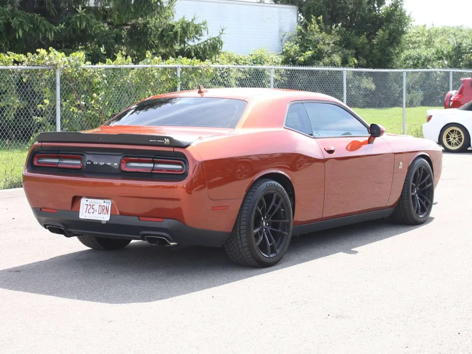 Dodge Challenger 2022 photo 4