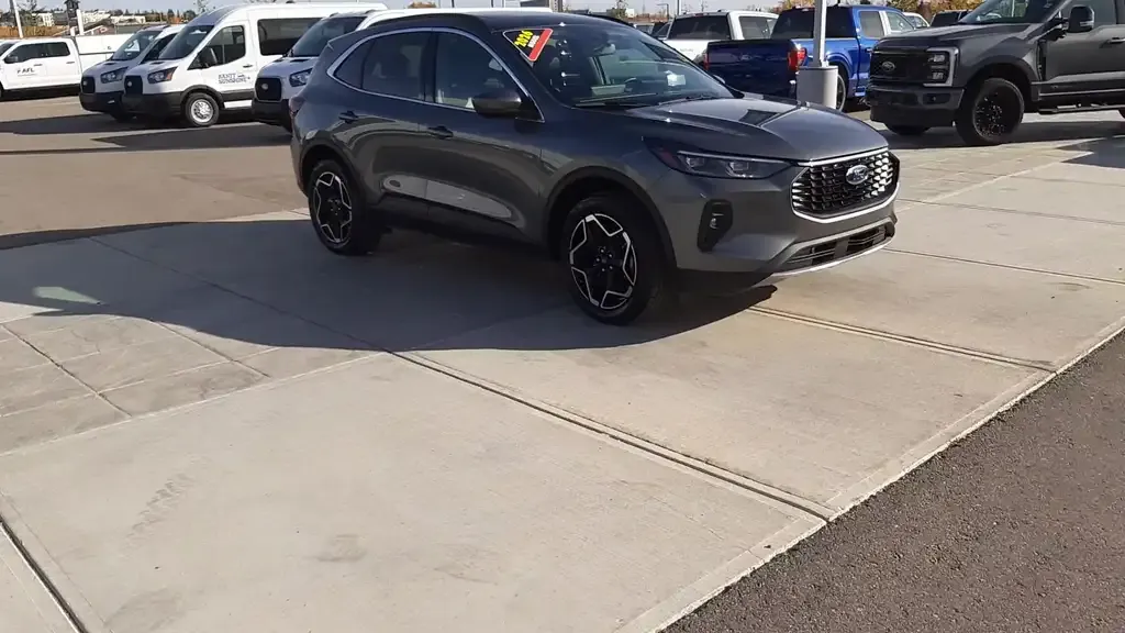 Ford Escape 2026 photo 2