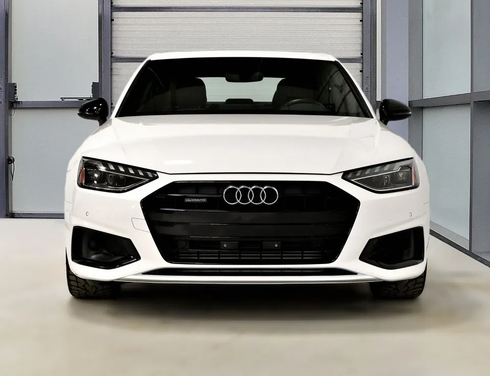 Audi A4 2024 photo 4