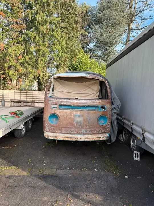 Volkswagen T2B