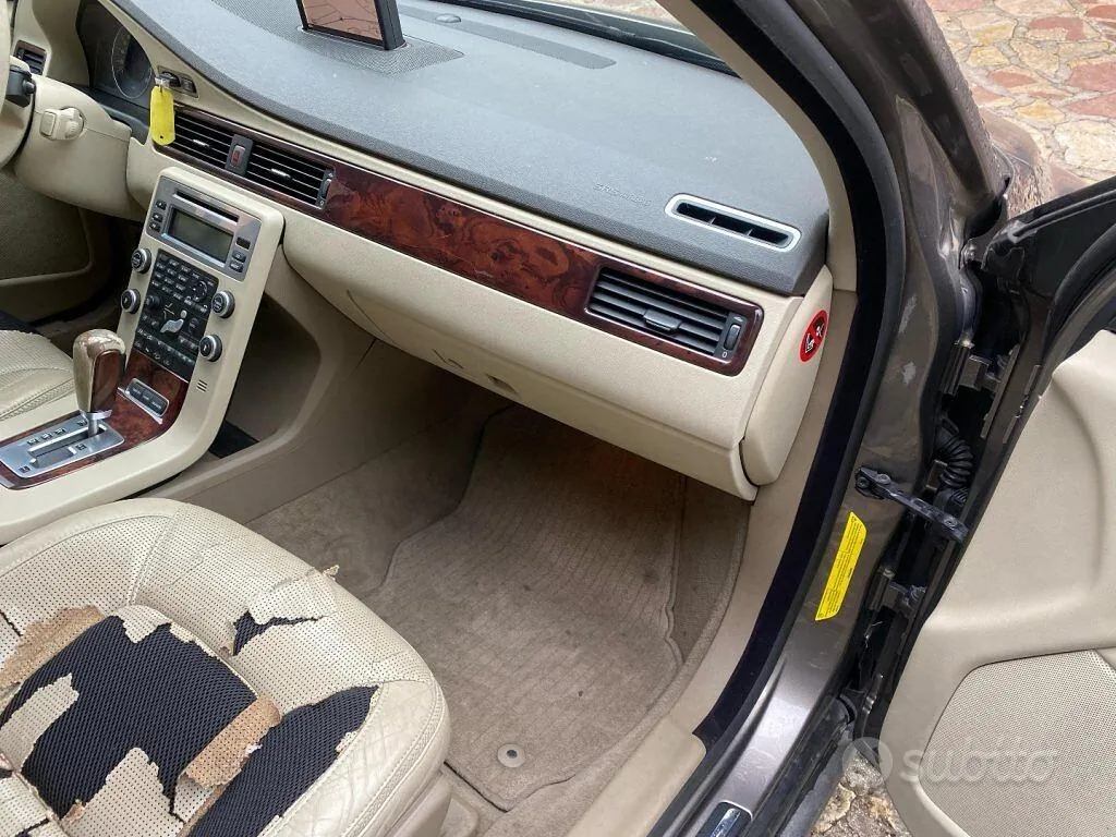 Volvo Xc70 2007 photo 2