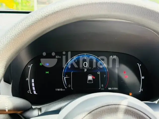 Toyota Yaris 2023 photo 3