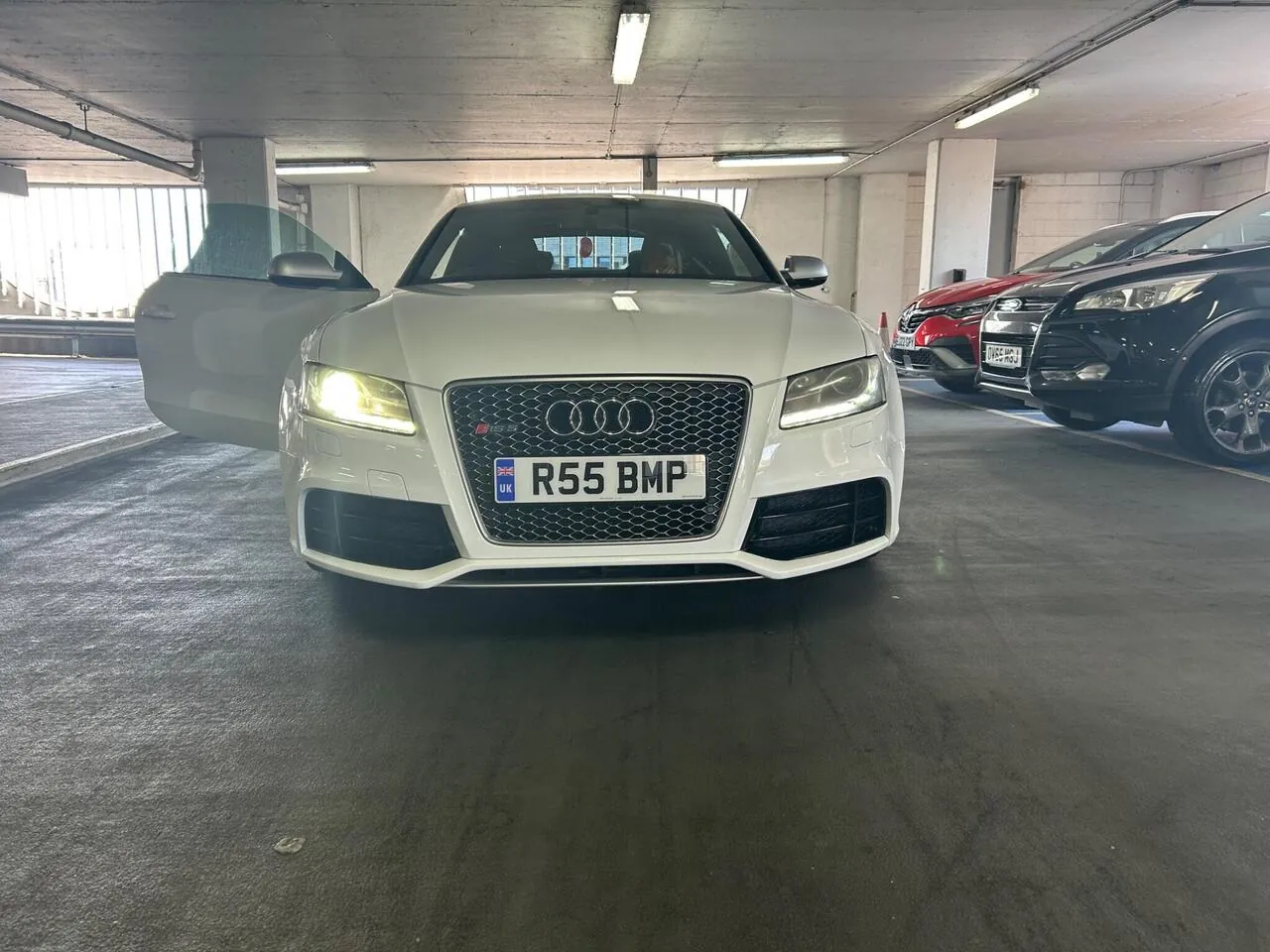 Audi Rs5 2011 photo 5