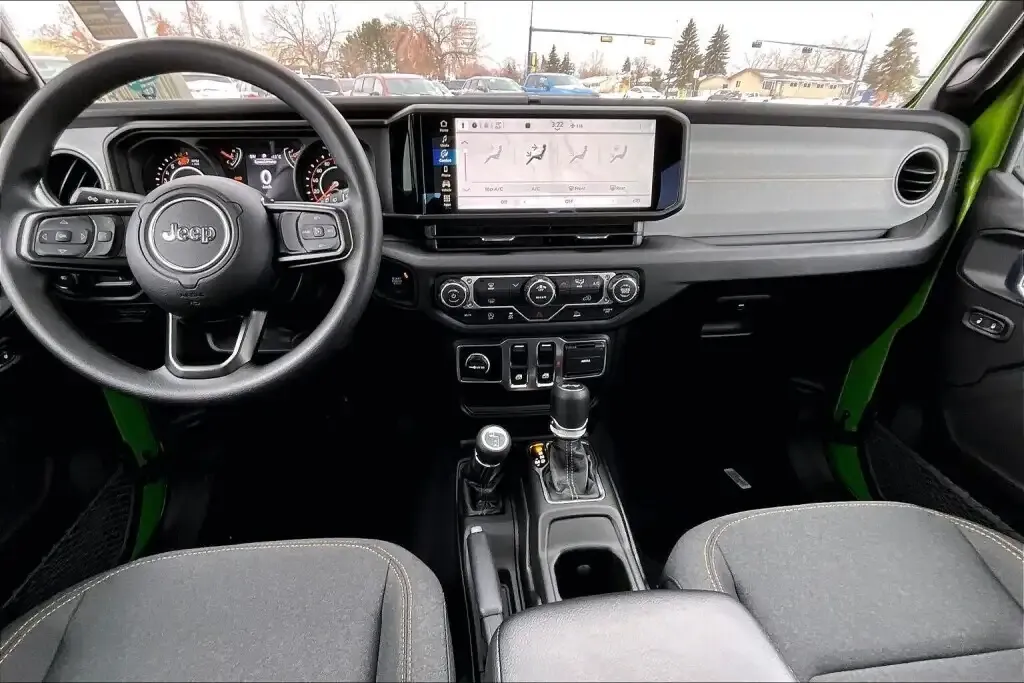 Jeep Wrangler 2026 photo 5