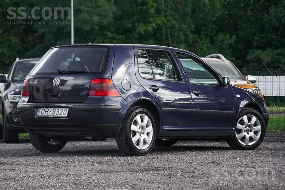 Volkswagen Golf 2003 photo 4