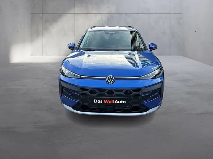Volkswagen T-Roc 2026 photo 2