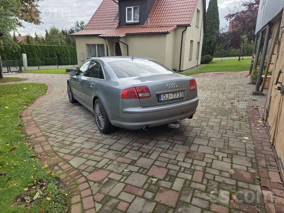 Audi A8 2005 photo 3