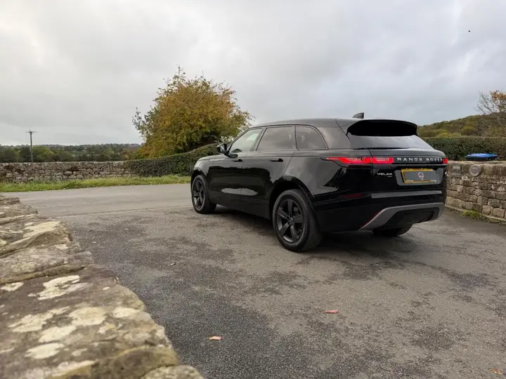 Land Rover Range Rover Velar 2020 photo 4