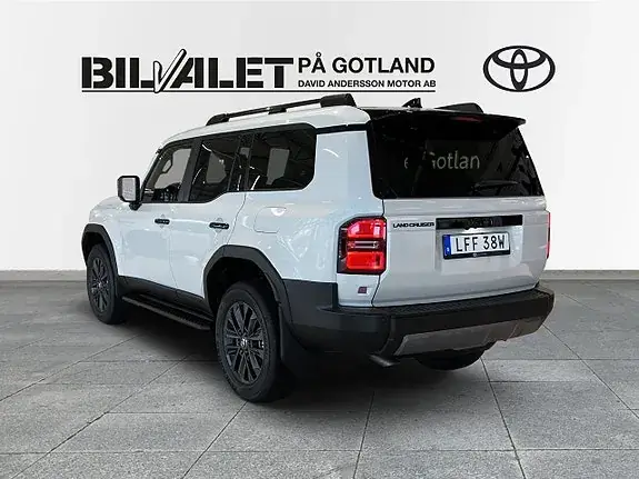 Toyota Land Cruiser 2026 photo 2