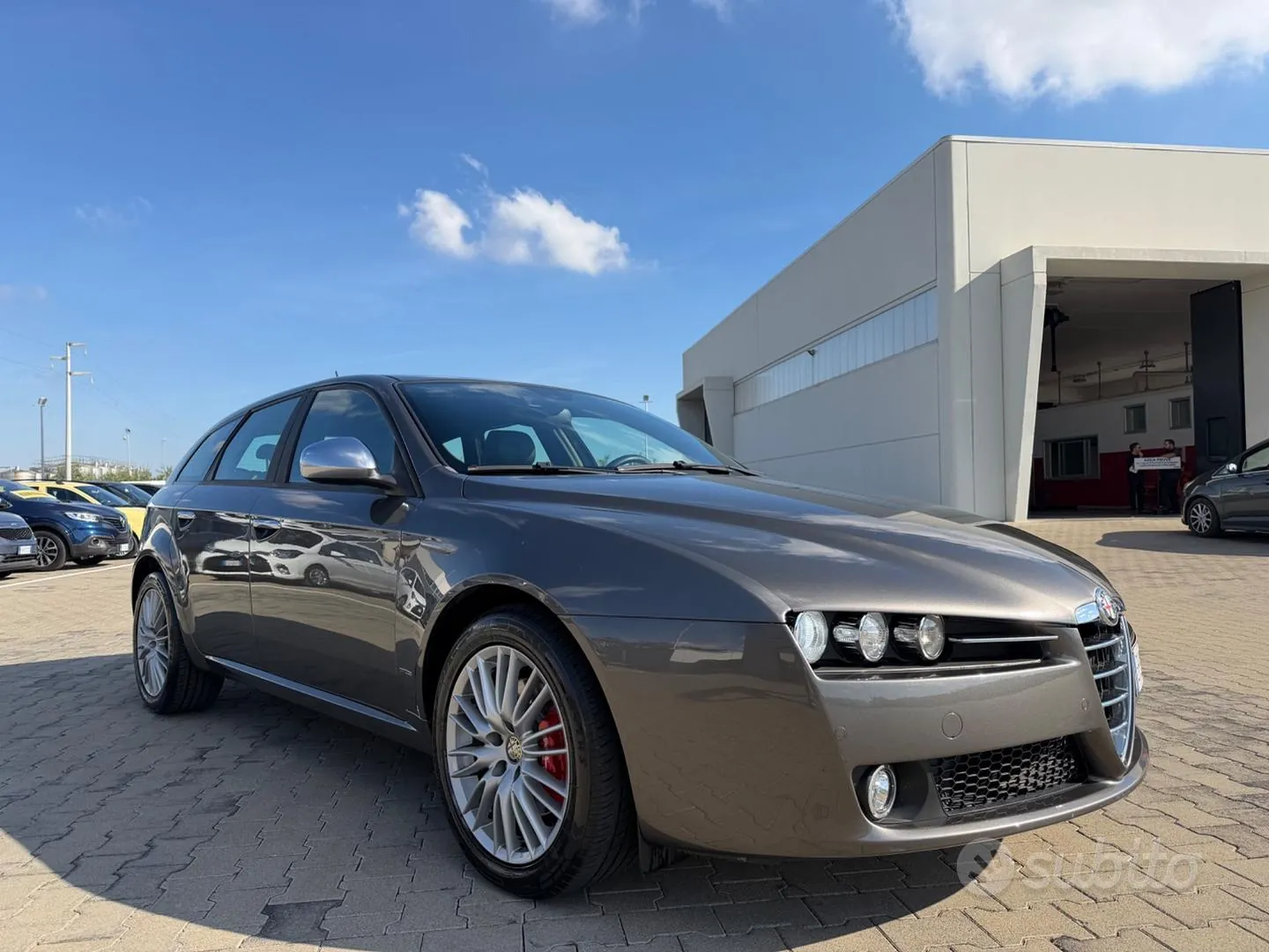 Alfa Romeo 159 2011 photo 3