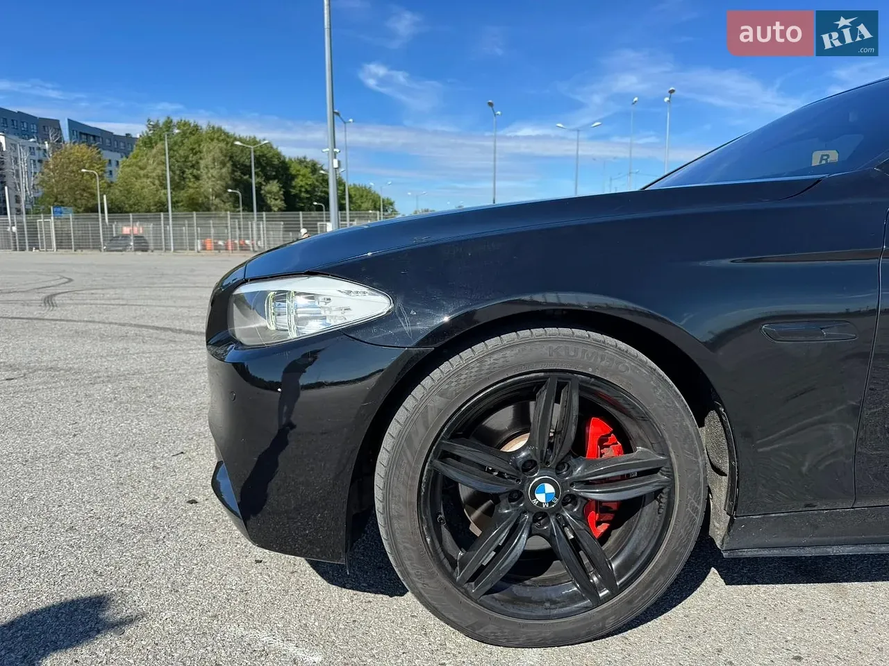 BMW 5 Series 2012 photo 3