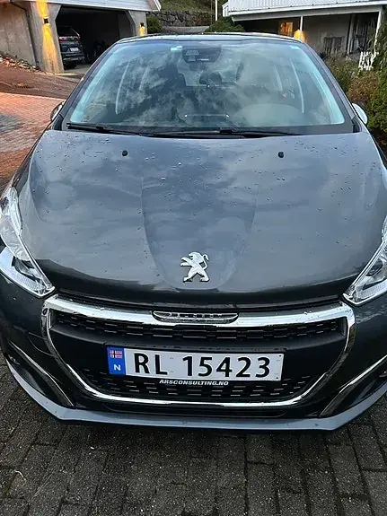 Peugeot 208 2016 photo 3