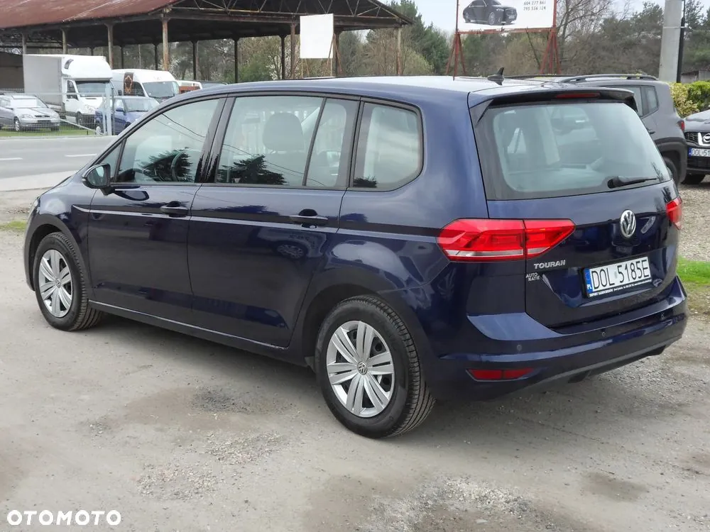 Volkswagen Touran 2018 photo 3