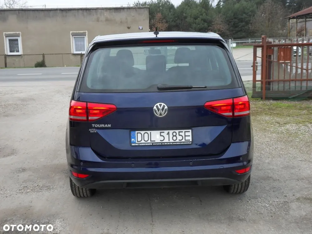 Volkswagen Touran 2018 photo 4