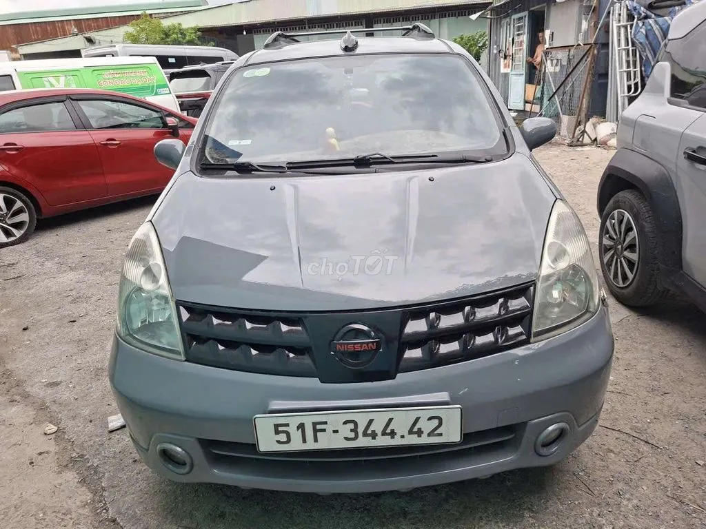 Nissan Livina